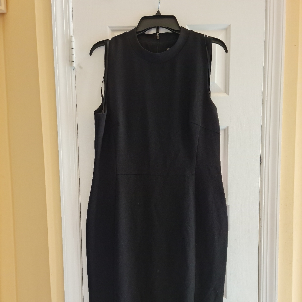 Vince Camuto Blk, NWT, size 14 midi dress